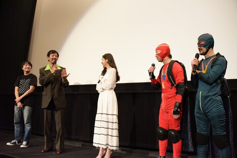 「魔法少年☆ワイルドバージン」公開記念舞台挨拶の様子。