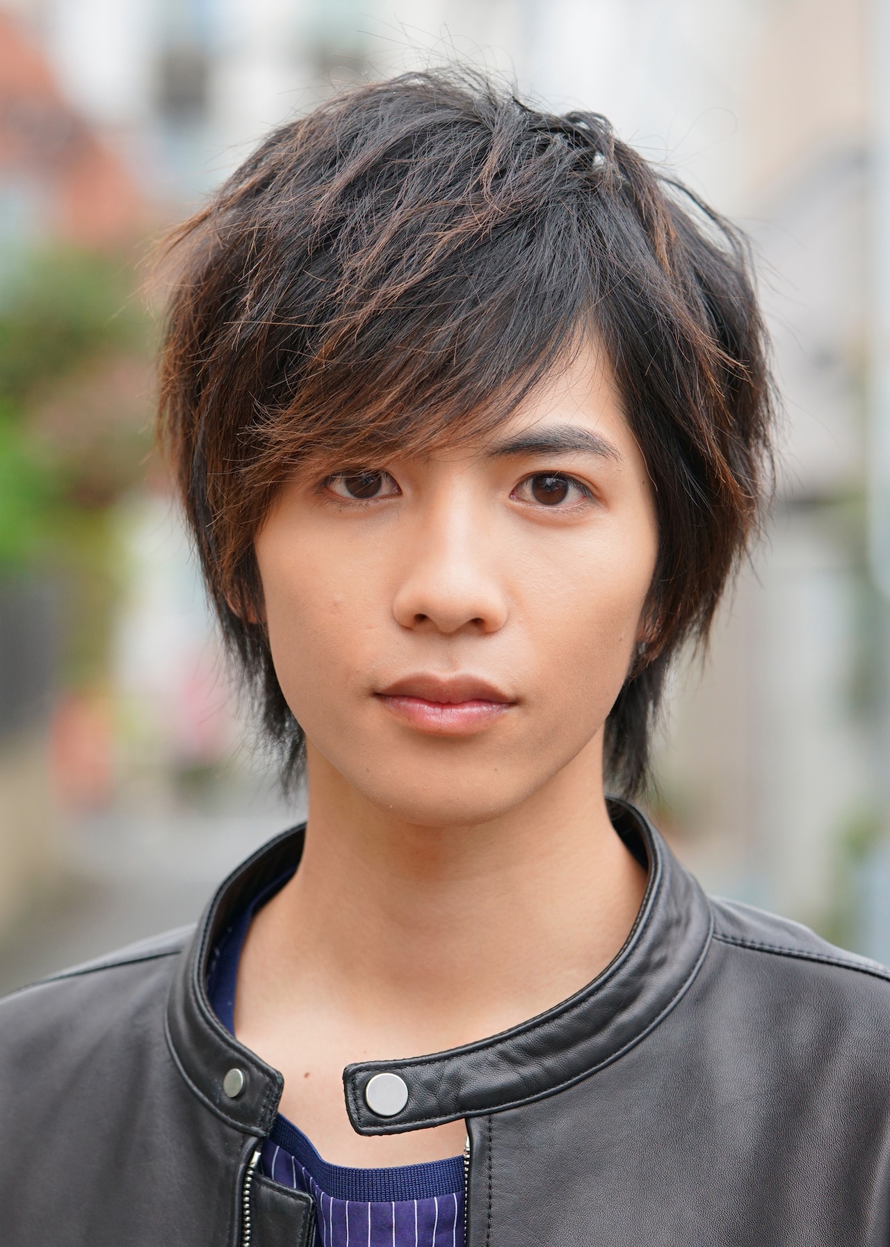 志尊淳 志尊淳 - 志尊淳が金魚に恋する、青山真治演出で荻原浩の「金魚