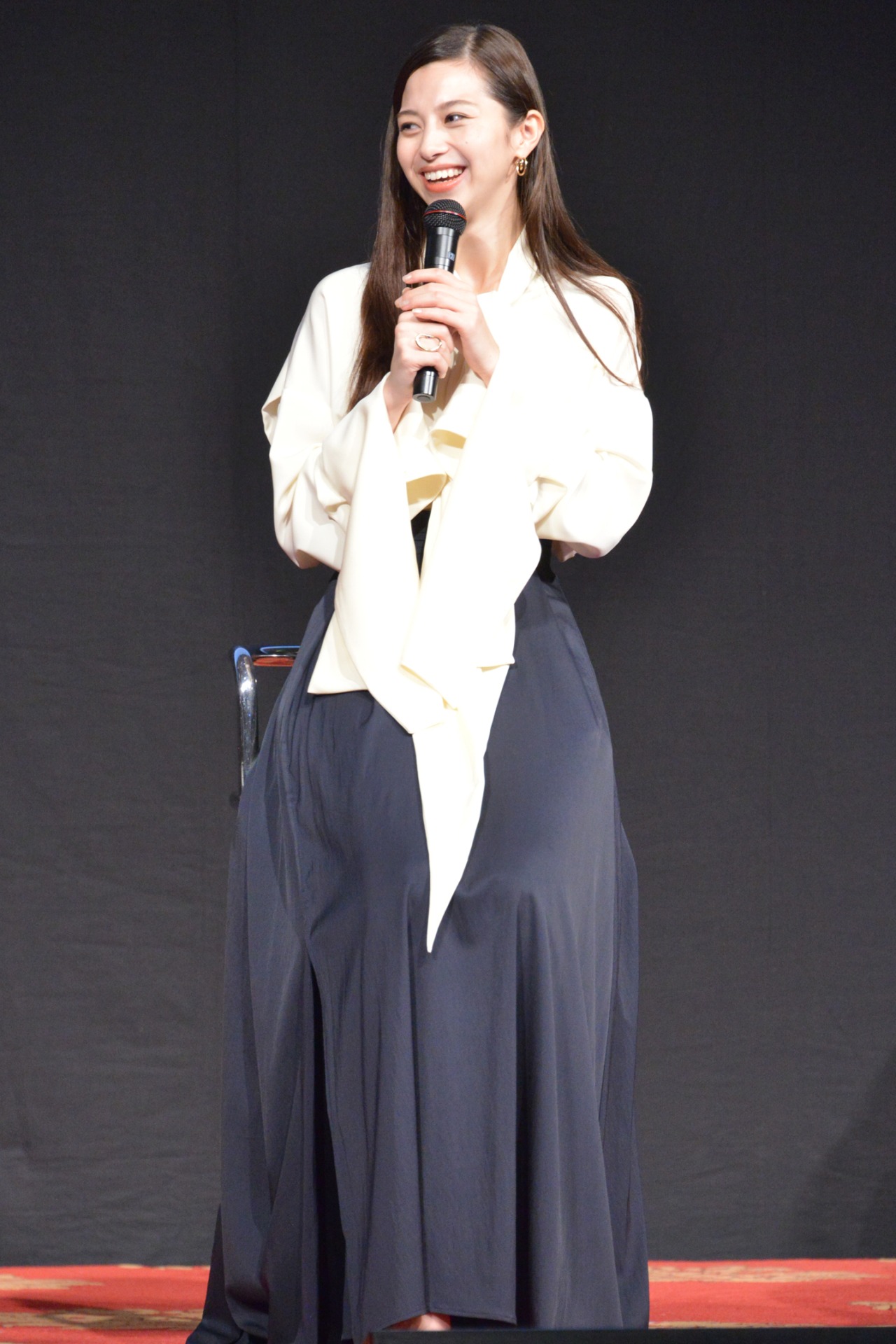 中条あやみ