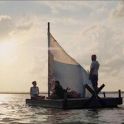 孤独な漁師とレスラーを夢見る青年の特別な旅、シャイア・ラブーフ出演作の予告公開