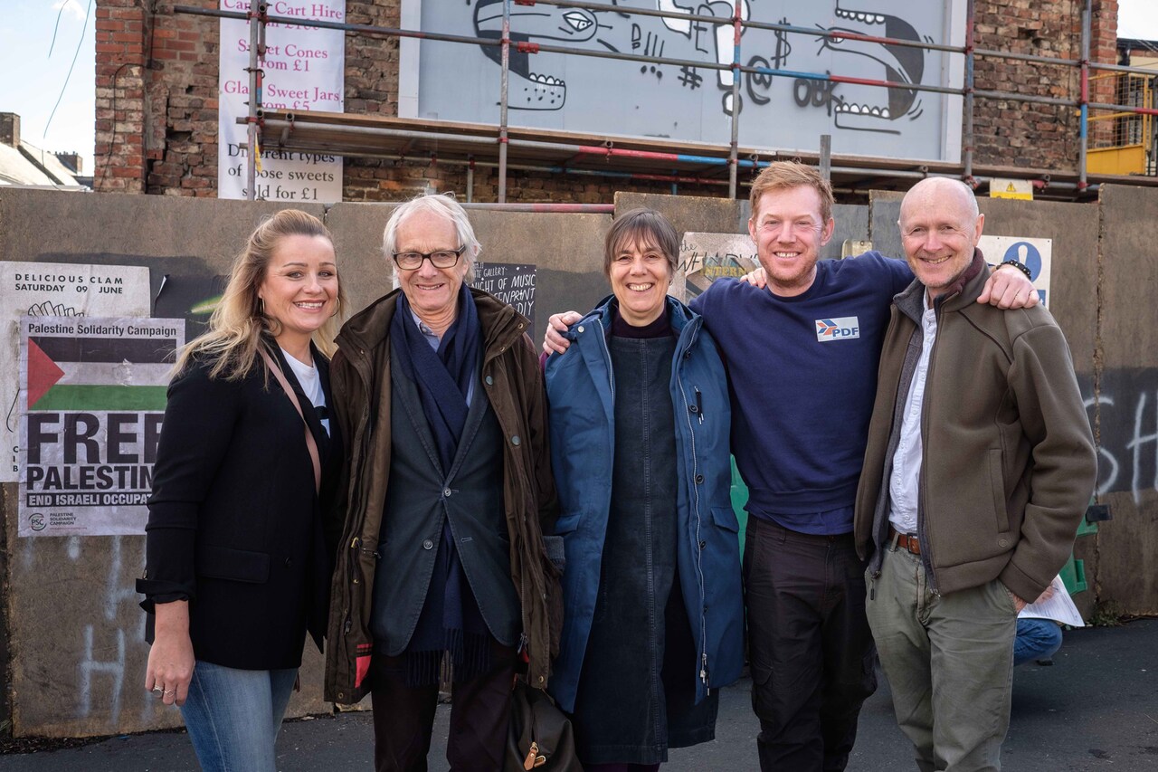 「家族を想うとき」脚本家が盟友ケン・ローチの素顔語る「本当にチャーミング」