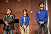 左から市野龍一、吉永アユリ、井上祐貴。