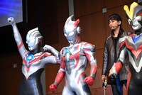 「劇場版ウルトラマンタイガ ニュージェネクライマックス」サプライズ発表会の様子。