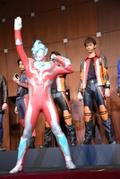 「劇場版ウルトラマンタイガ ニュージェネクライマックス」サプライズ発表会の様子。