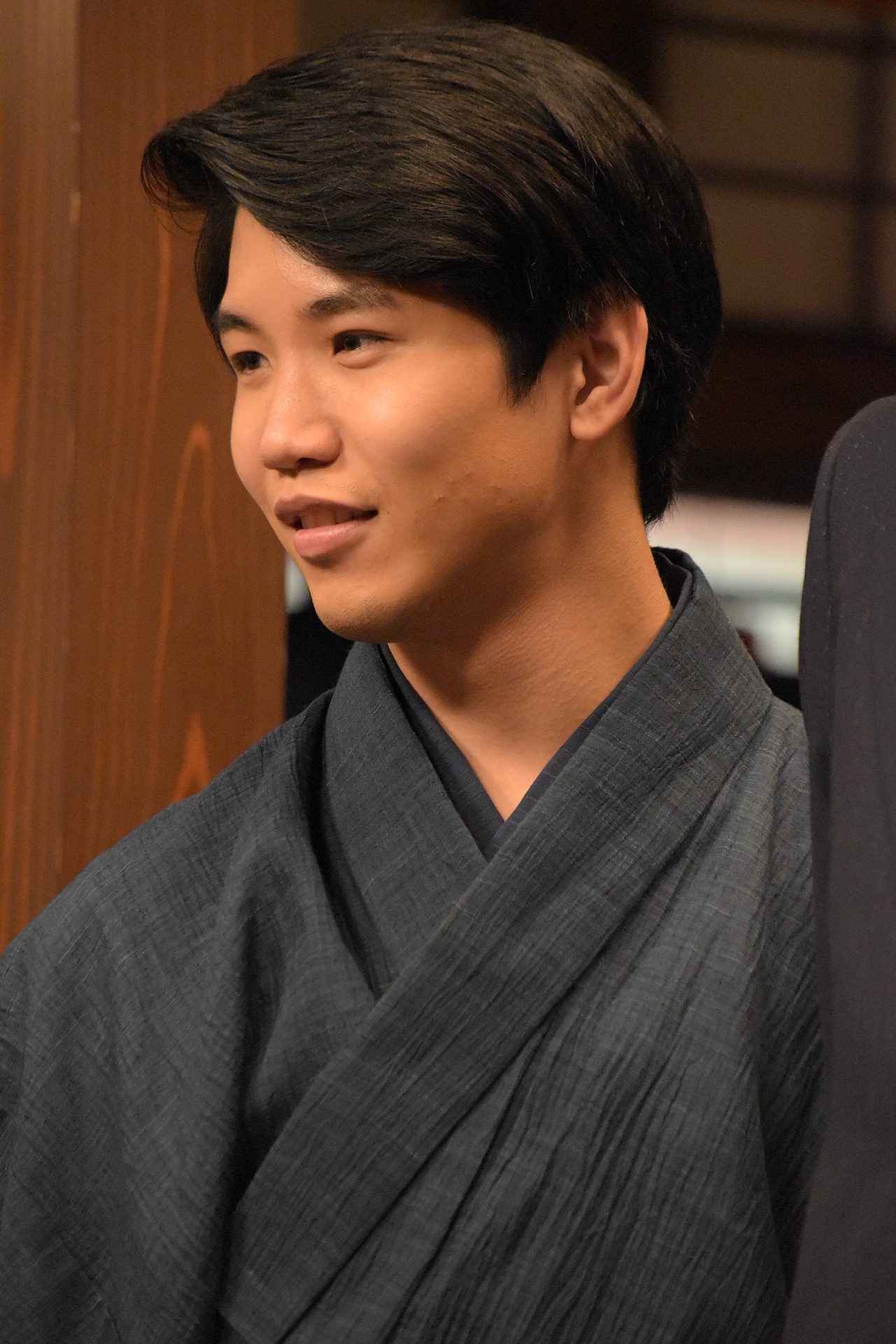 佐久本宝