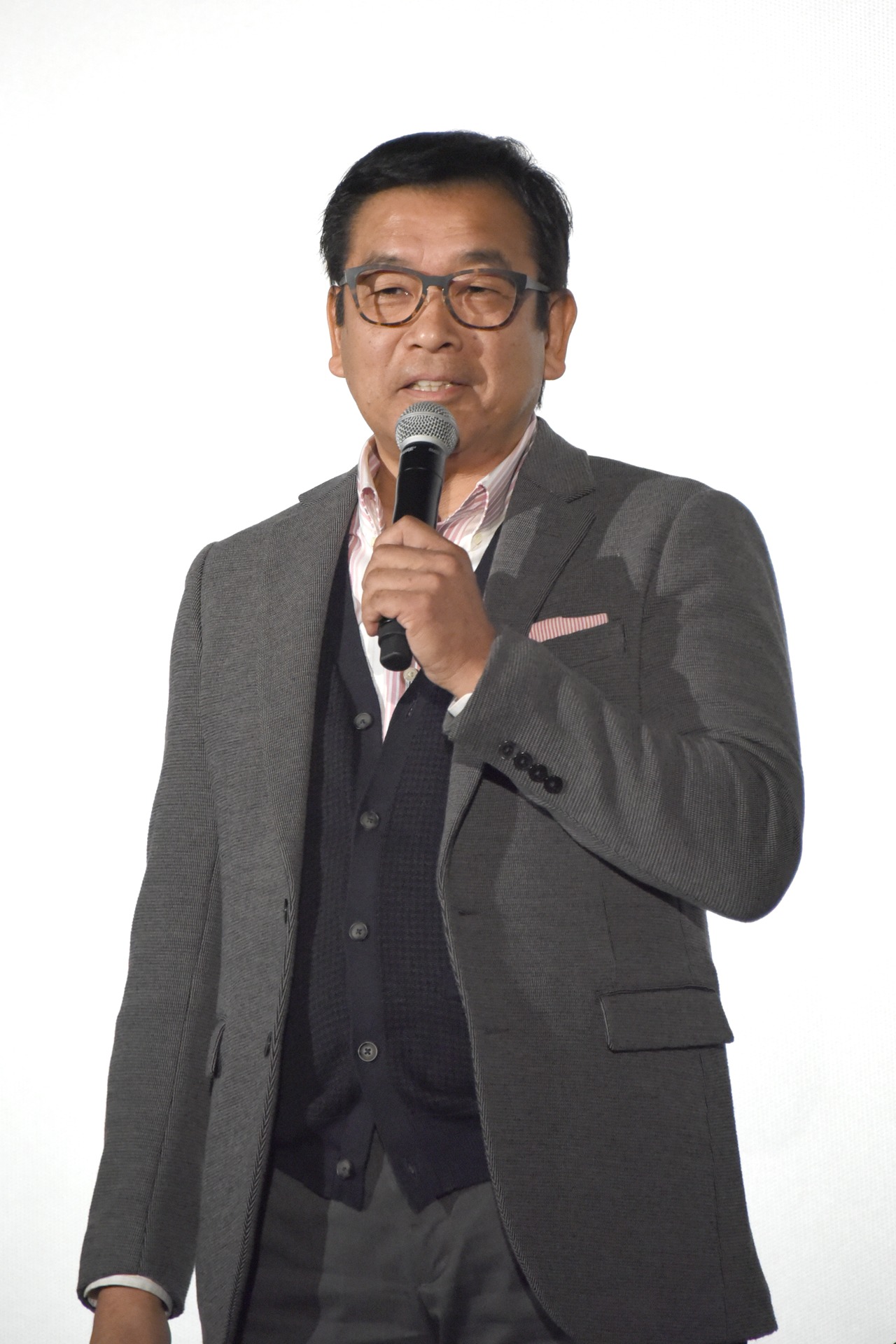 中江功