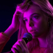 3カ月間特訓したエル・ファニングが歌う「ティーンスピリット」特別映像