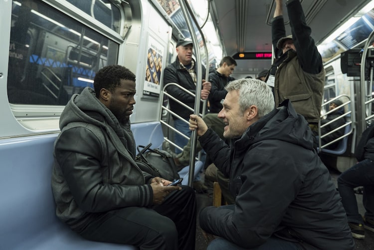 本番中にスマホが ハリウッド版 最強のふたり Ngシーン満載のメイキング映像 コメントあり 映画ナタリー