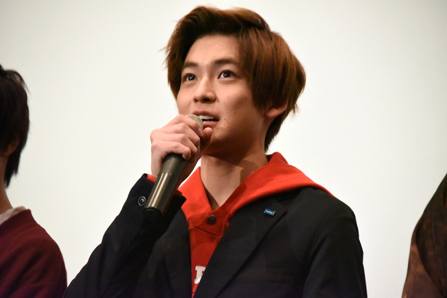 高橋文哉
