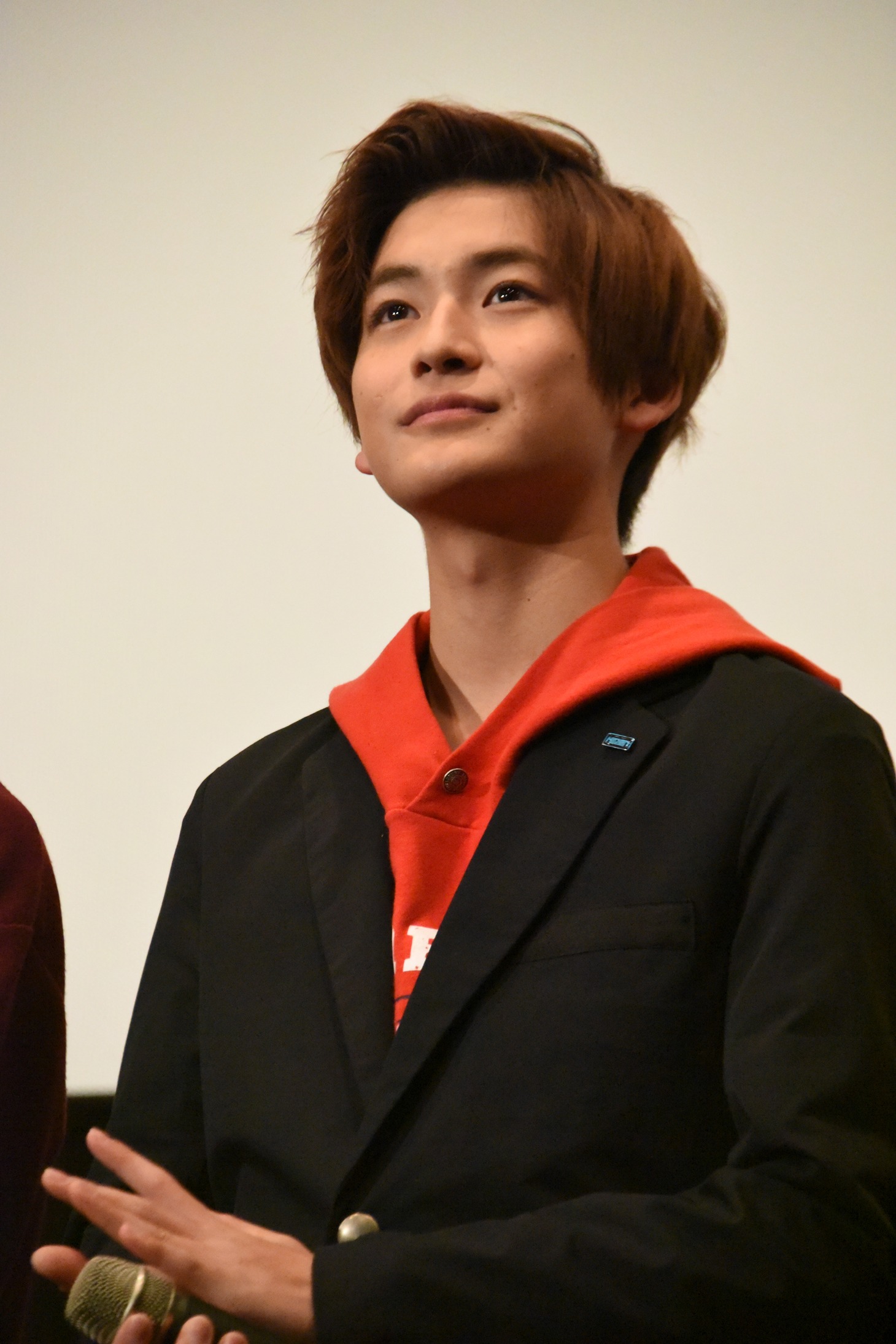 高橋文哉