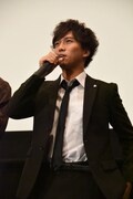 「ヒューマギアはぶっ潰す」と不破諫風に挨拶した岡田龍太郎。