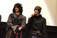 左から中川大輔、砂川脩弥。