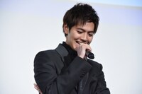 アンケート結果を受け「そう来たか……」とリアクションする片寄涼太。