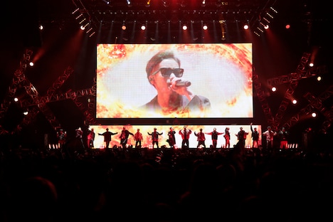 THE RAMPAGE from EXILE TRIBEのパフォーマンスの様子。