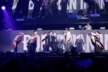 DOBERMAN INFINITYと合流したキャストたち。