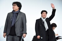 左からポン・ジュノ、ソン・ガンホ。