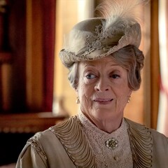 祝85歳!マギー・スミスの存在感が光る、映画「ダウントン・アビー」場面写真