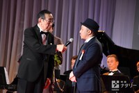 白石和彌（右）