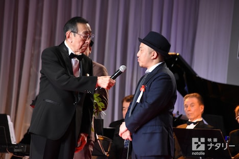 白石和彌（右）