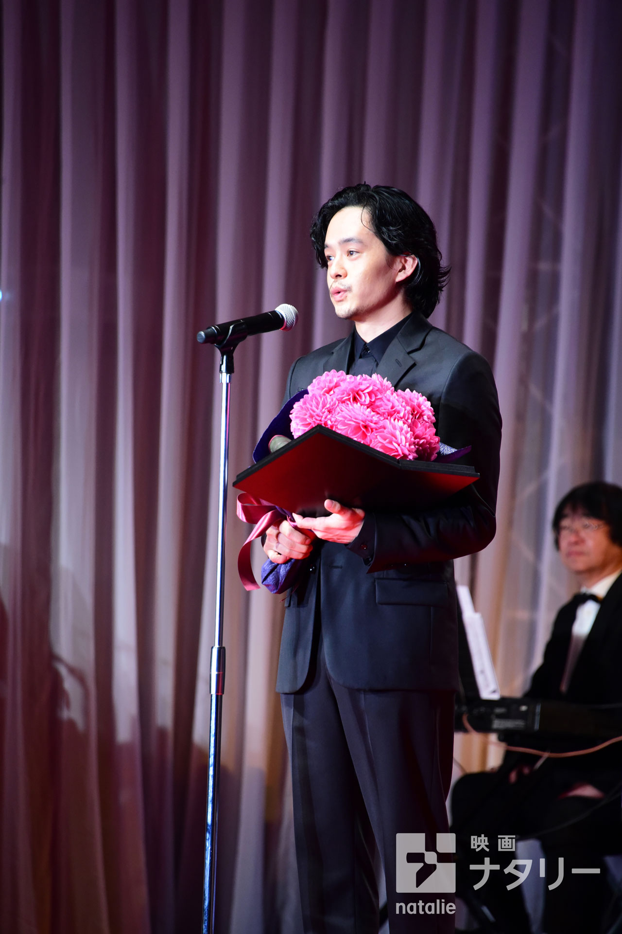 池松壮亮