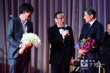 山崎貴（左）と舘ひろし（右）。