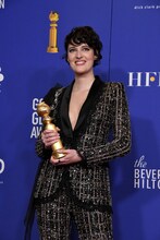 第77回ゴールデングローブ賞の授賞式に出席したフィービー・ウォーラー＝ブリッジ。（写真提供：Sthanlee Mirador / Sipa USA / Newscom / ゼータ イメージ）