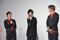 左から押田岳、奥野壮、高橋文哉。