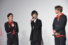 左から押田岳、奥野壮、高橋文哉。