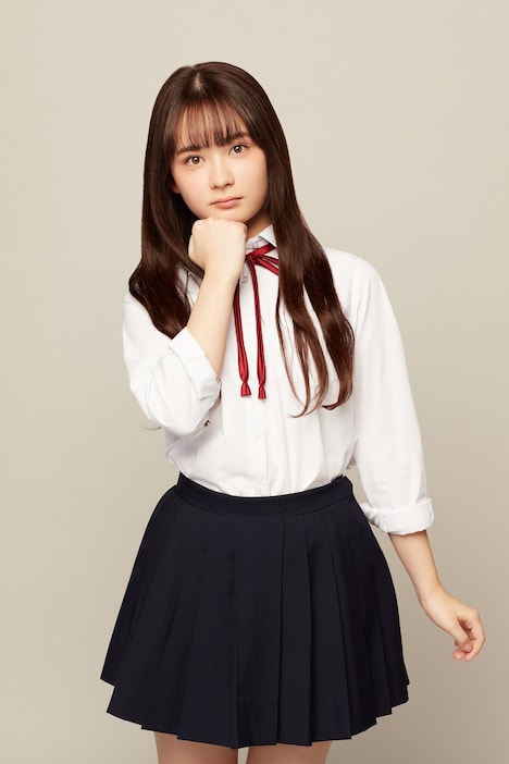 畑芽育演じる“ロリ”こと百井咲久。