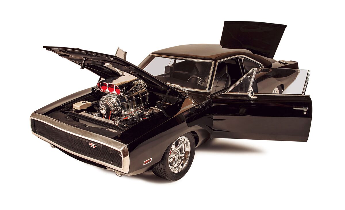 ワイルド・スピード ダッジ・チャージャー R/T 1/8ダイキャストモデル 