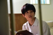 「微笑む人」