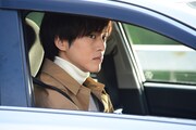 「微笑む人」