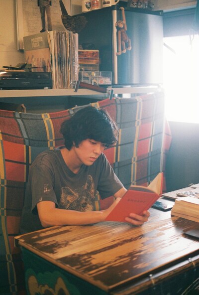 若葉竜也演じる荒川青。