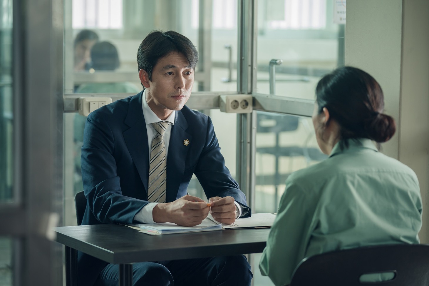 「無垢なる証人」新場面写真