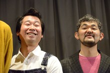左から前野朋哉、芹澤興人。