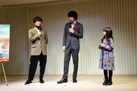 左から染谷将太、松山ケンイチ、稲垣来泉。