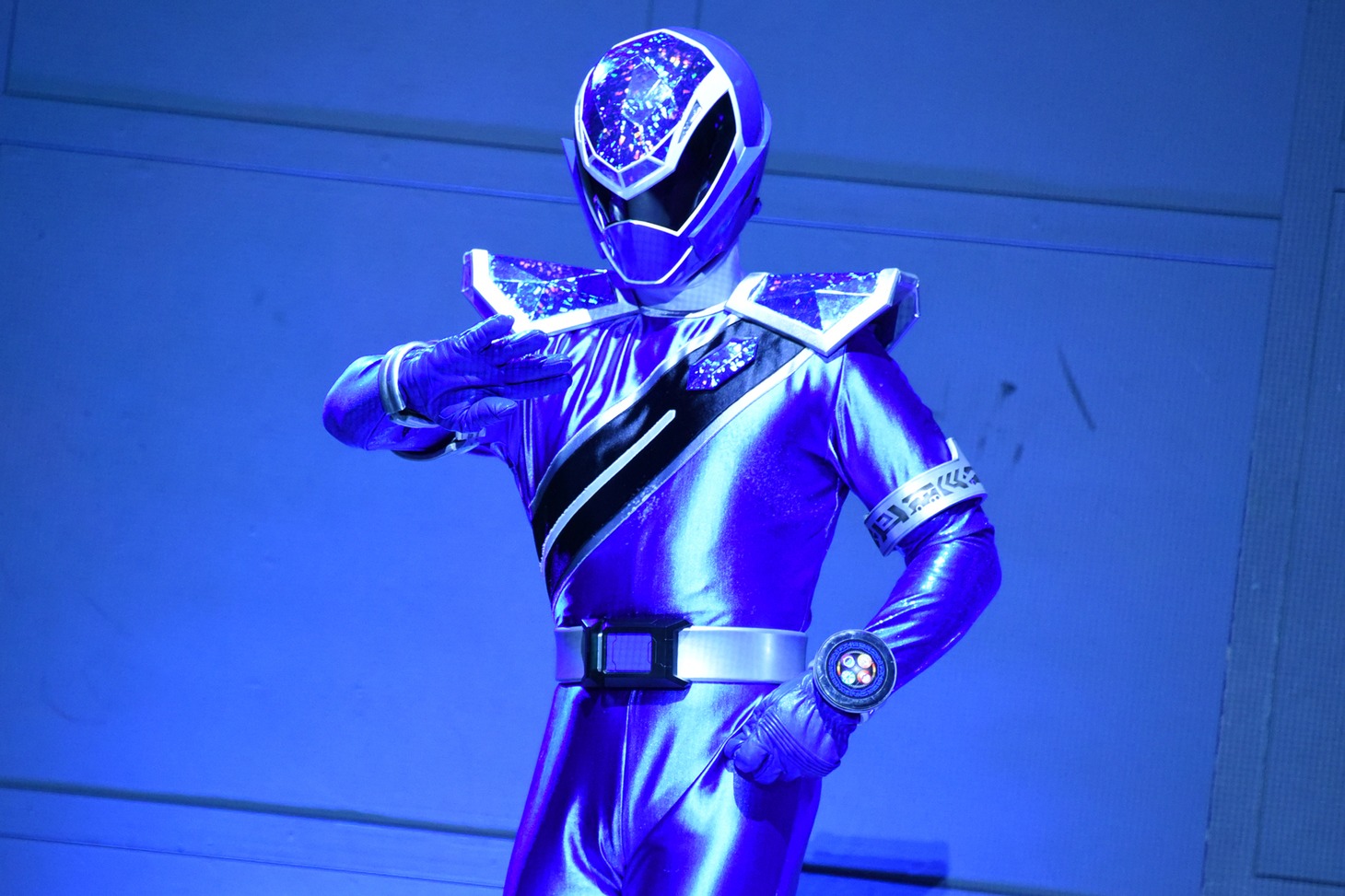 キラメイブルー