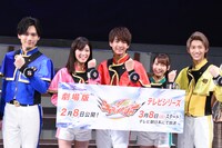 「魔進戦隊キラメイジャー」製作発表記者会見の様子。