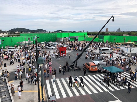 オープンセット撮影風景