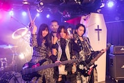 広瀬すずがデスメタル熱唱しヘドバン、「一度死んでみた」MV公開