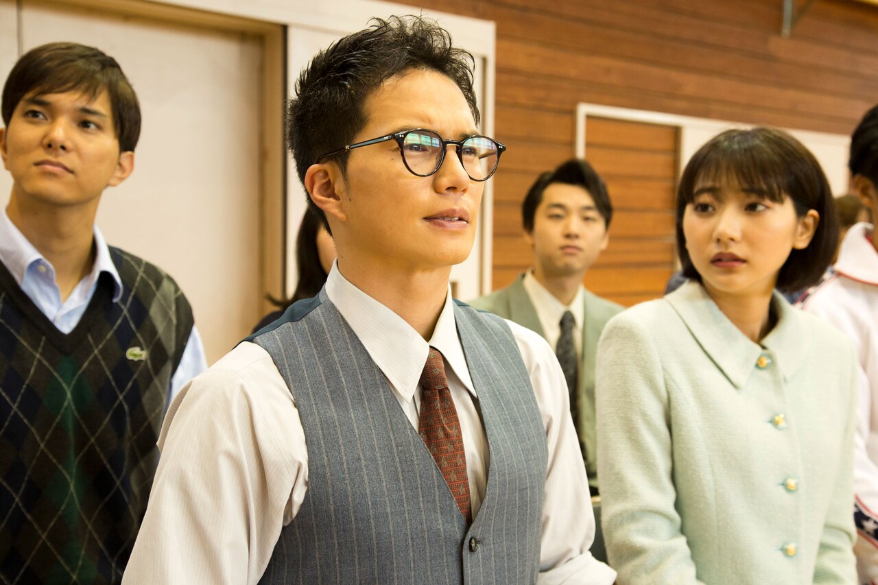 給食を守るためバトル勃発！市原隼人のアドリブ飛び出す「おいしい給食」予告編