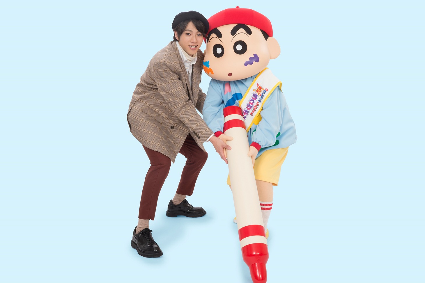 左から山田裕貴、野原しんのすけ。