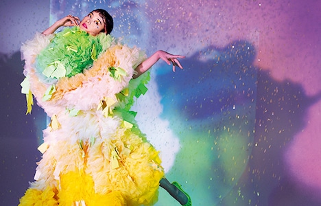 池田エライザ（撮影：蜷川実花）