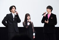 「シグナル100」初日舞台挨拶の様子。