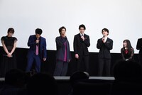 「シグナル100」初日舞台挨拶の様子。