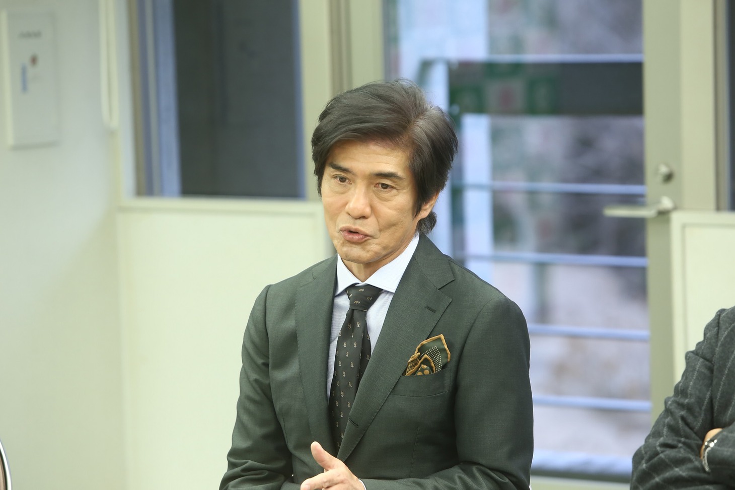 佐藤浩市