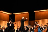 オーケストラによる演奏の様子。