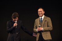 左から佐藤浩市、渡辺謙。