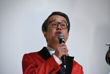 小宮孝泰