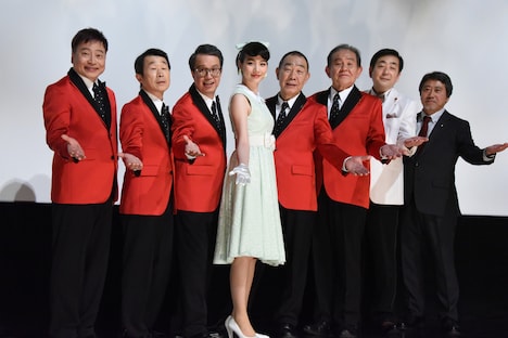 「星屑の町」完成披露上映会の様子。